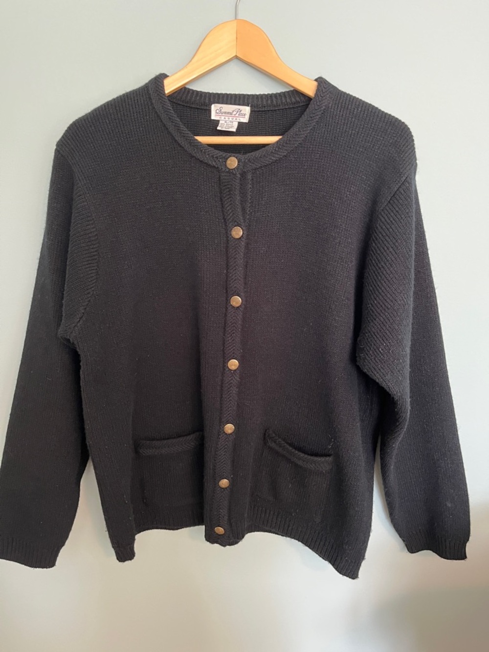 Vintage Knit Cardigan.    XL